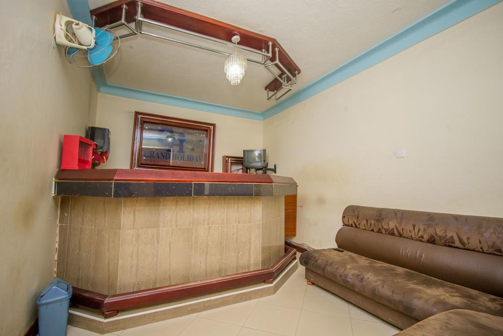 Grand Holiday International Hotel Mbarara Eksteriør billede